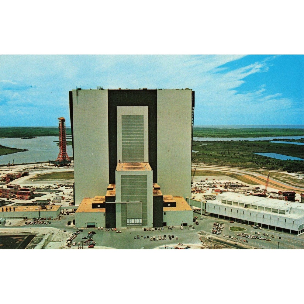 Vintage NASA Kennedy Space Center VAB Vehicle Assembly Building Postcard VG+